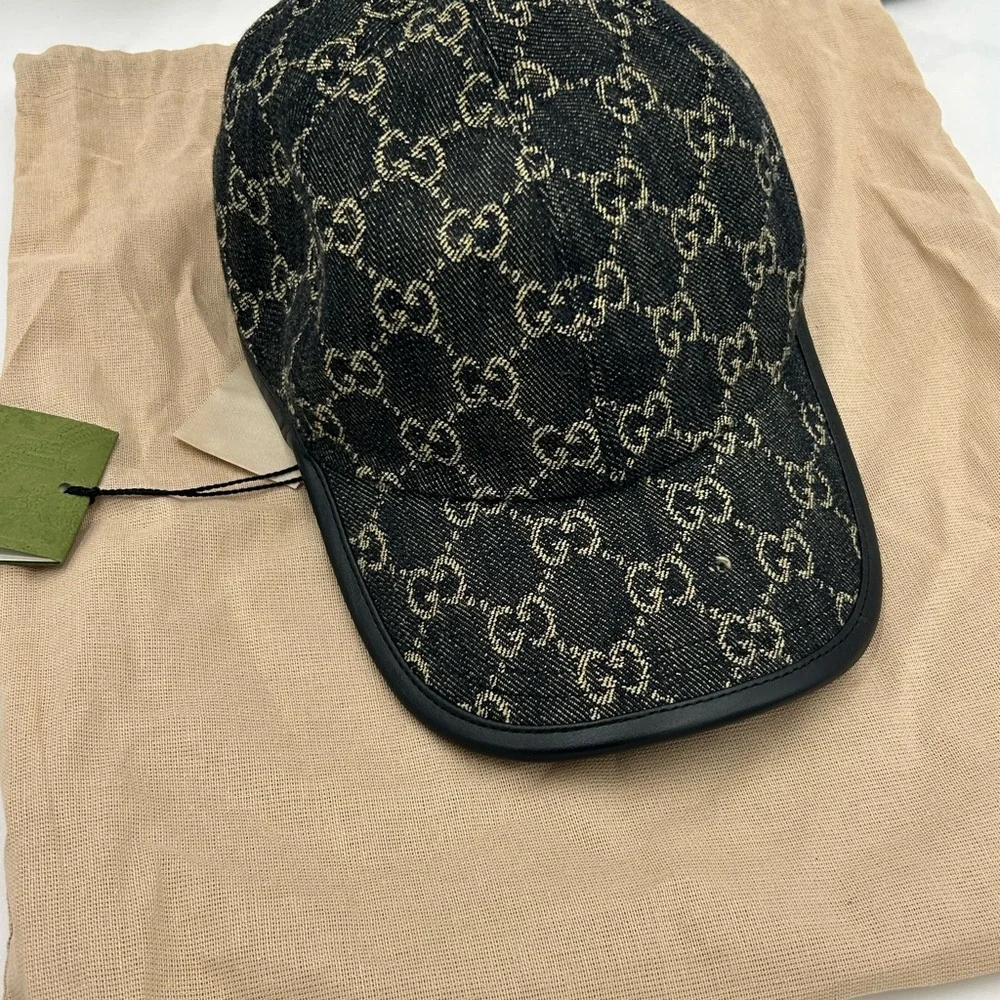 Gucci Black & Beige GG Monogram Baseball Cap